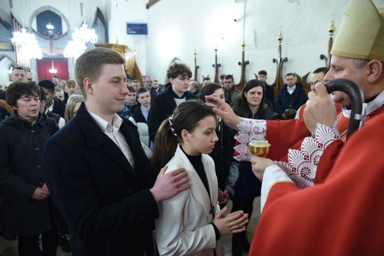 Bierzmowanie u św. Małgorzaty w Nowym Sączu, cz. 2 