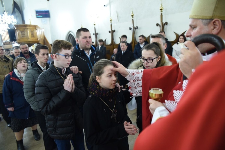 Bierzmowanie u św. Małgorzaty w Nowym Sączu, cz. 2 