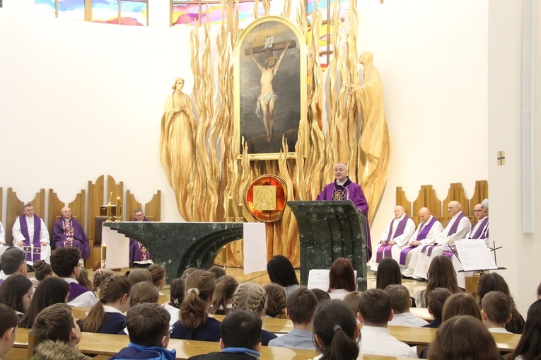 Tarnów. Forum Rodziny Szkół im. św. Jana Pawła II