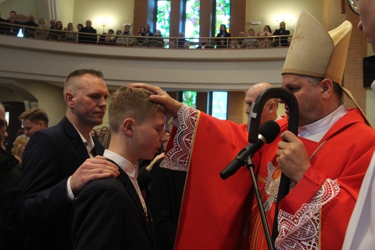 Bierzmowanie u Jana Pawła II w Nowym Sączu