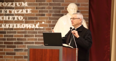 Sympozjum katechetyczne w Legnicy