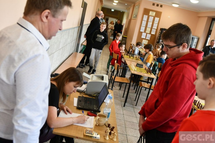 ​Diecezjalne Mistrzostwa Ministrantów w Szachach Szybkich w Przemkowie