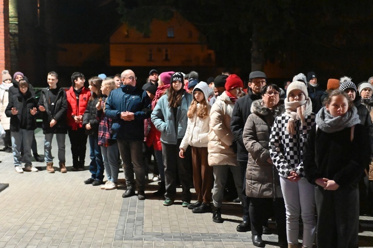 Droga Krzyżowa ulicami Jaworzyny Śl.