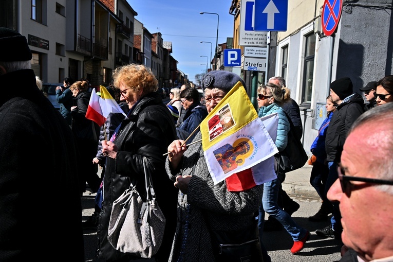 Marsz w obronie św. Jana Pawła II 