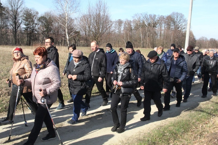 Droga Krzyżowa z Pilzna do Słotowej