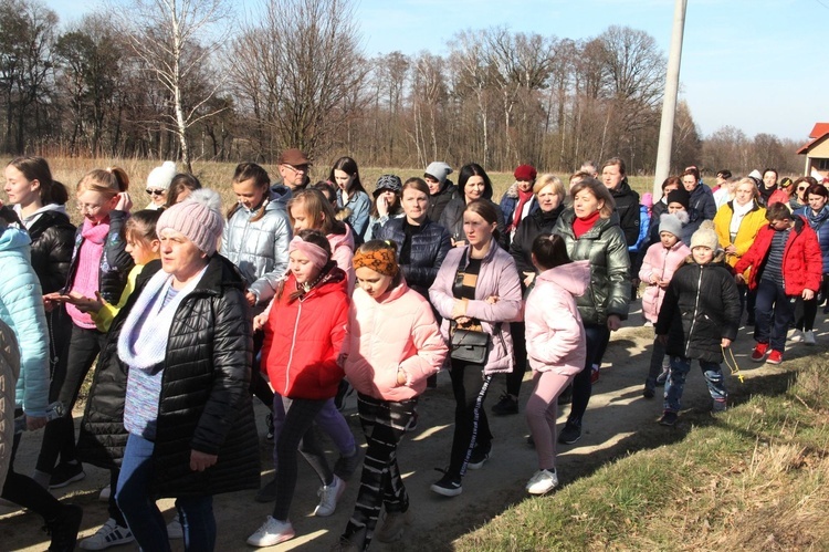 Droga Krzyżowa z Pilzna do Słotowej