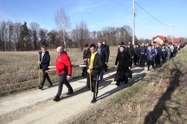 Droga Krzyżowa z Pilzna do Słotowej