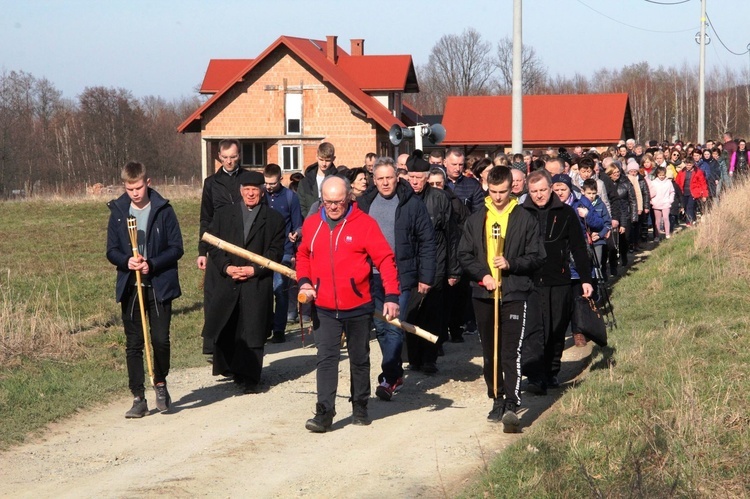 Droga Krzyżowa z Pilzna do Słotowej