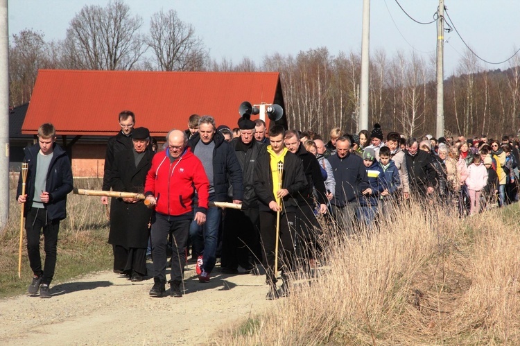 Droga Krzyżowa z Pilzna do Słotowej