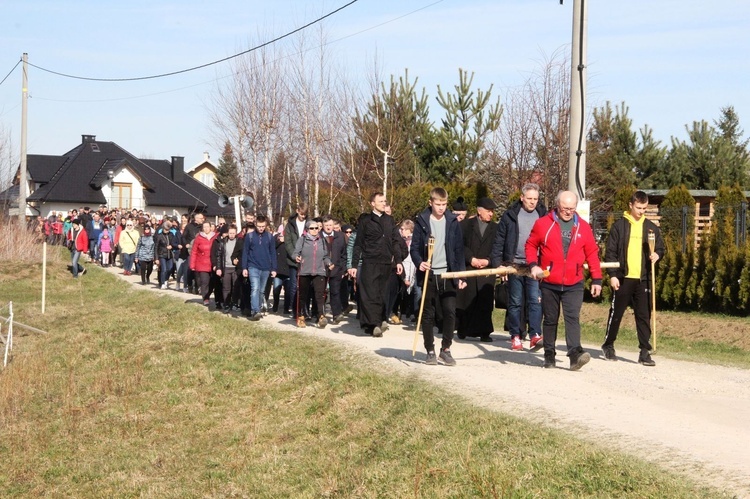 Droga Krzyżowa z Pilzna do Słotowej