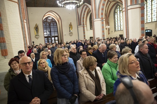 Dziękczynienie za posługę bp Edwarda, cz. 1