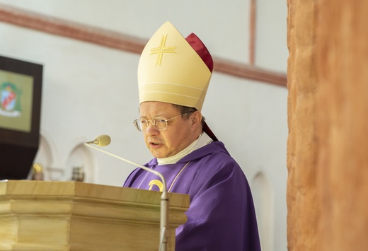 Dziękczynienie za posługę bp Edwarda, cz. 1