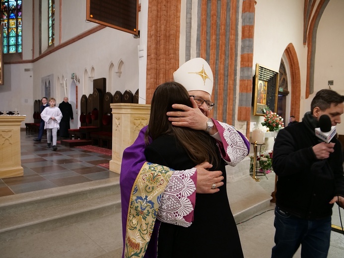 Dziękczynienie za posługę bp. Edwarda, cz. 4