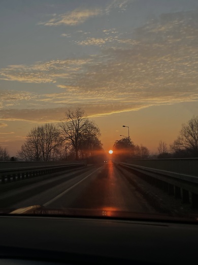Pięlkno zachodów słońca