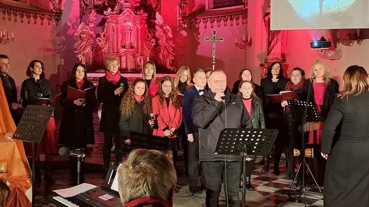 Ząbkowice Śl. Koncert "Jak śmierć potężna jest miłość"