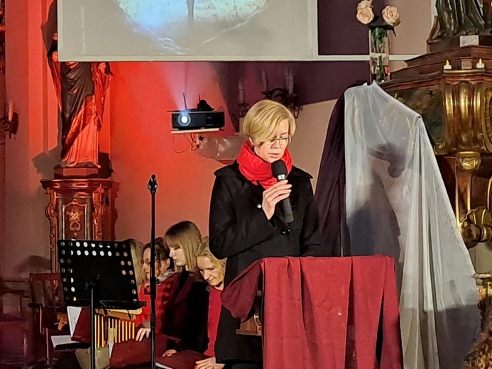 Ząbkowice Śl. Koncert "Jak śmierć potężna jest miłość"