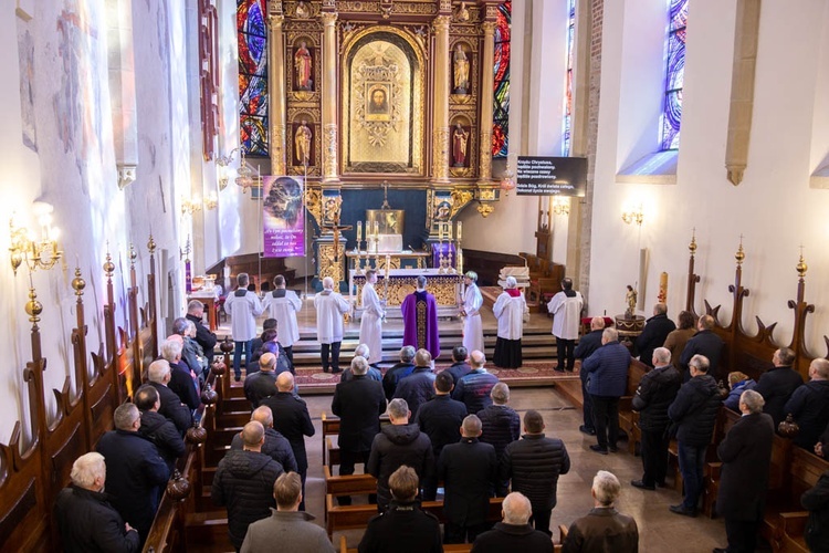 Nowy Sącz. Wielkopostny dzień skupienia dla szafarzy