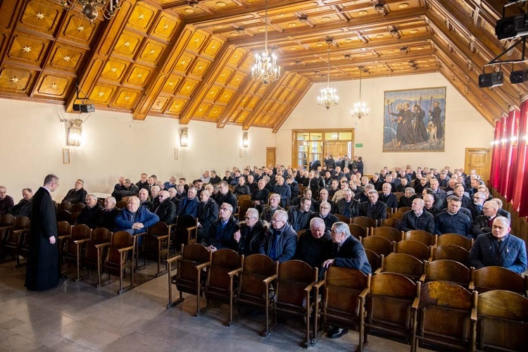 Nowy Sącz. Wielkopostny dzień skupienia dla szafarzy