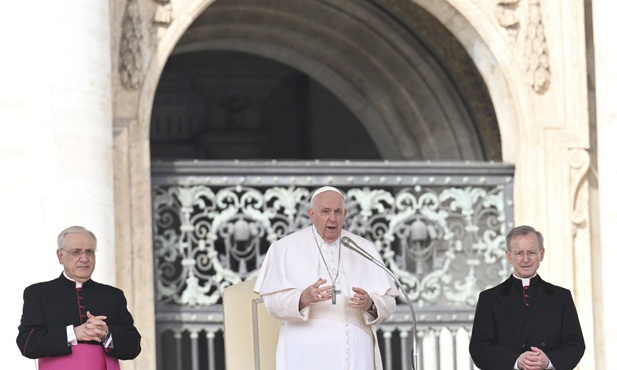 Papież zaapelował o ponowienie aktu poświęcenia świata Sercu Maryi