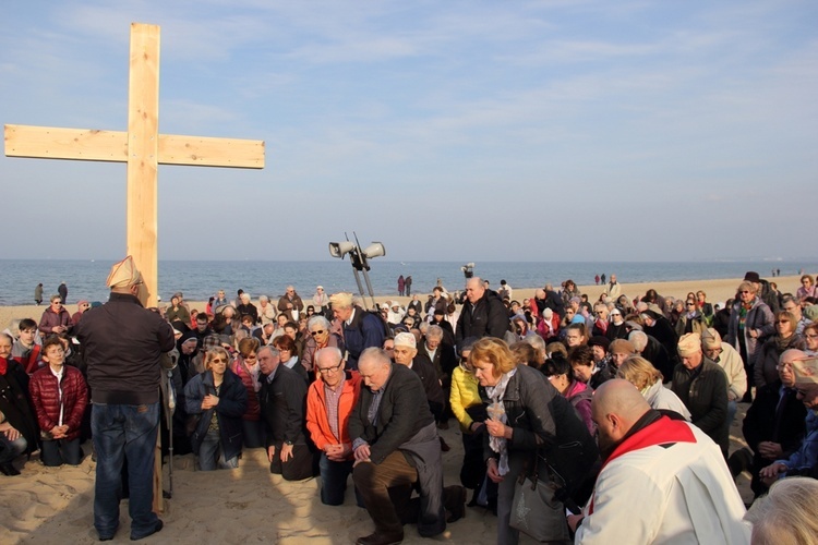 Stacja pierwsza będzie w okolicy wejścia na plażę nr 63 w Gdańsku-Jelitkowie.