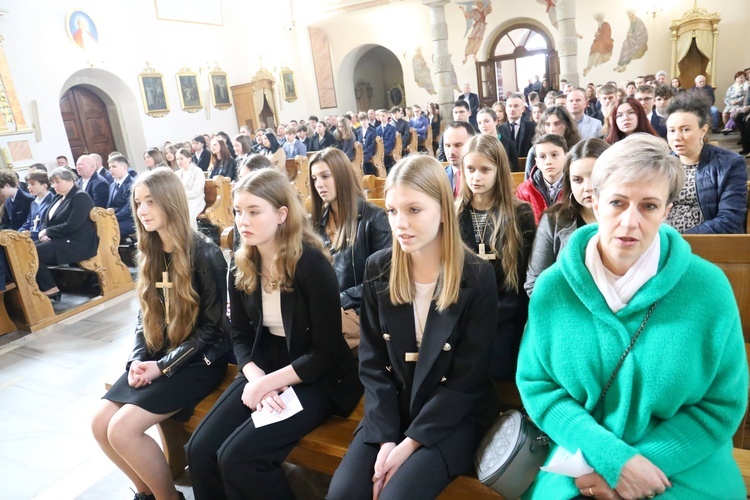 Bierzmowanie w Olszynach koło Wojnicza