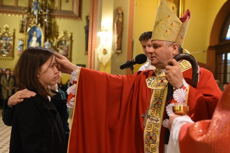 Bierzmowanie w parafii św. Rodziny w Tarnowie