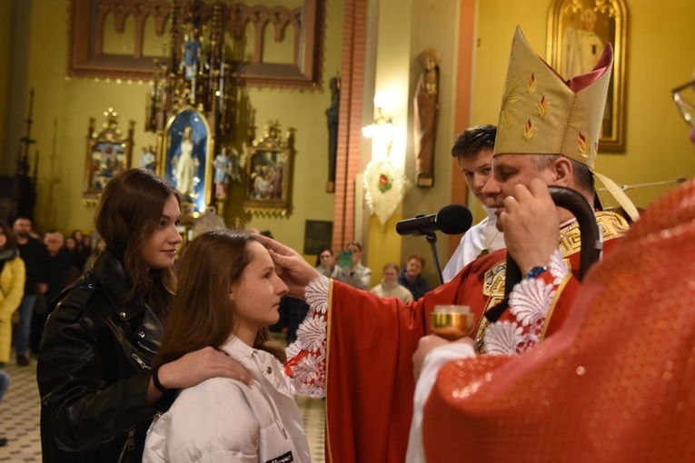 Bierzmowanie w parafii św. Rodziny w Tarnowie