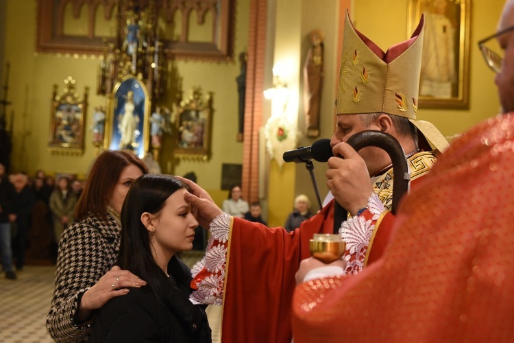 Bierzmowanie w parafii św. Rodziny w Tarnowie