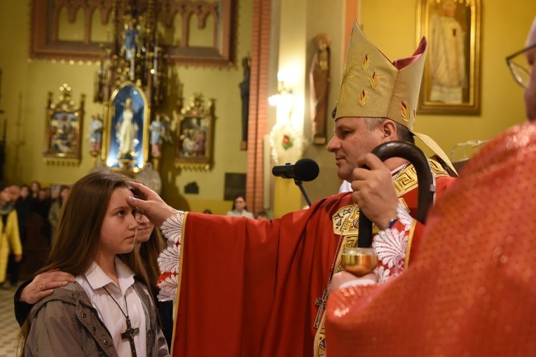 Bierzmowanie w parafii św. Rodziny w Tarnowie