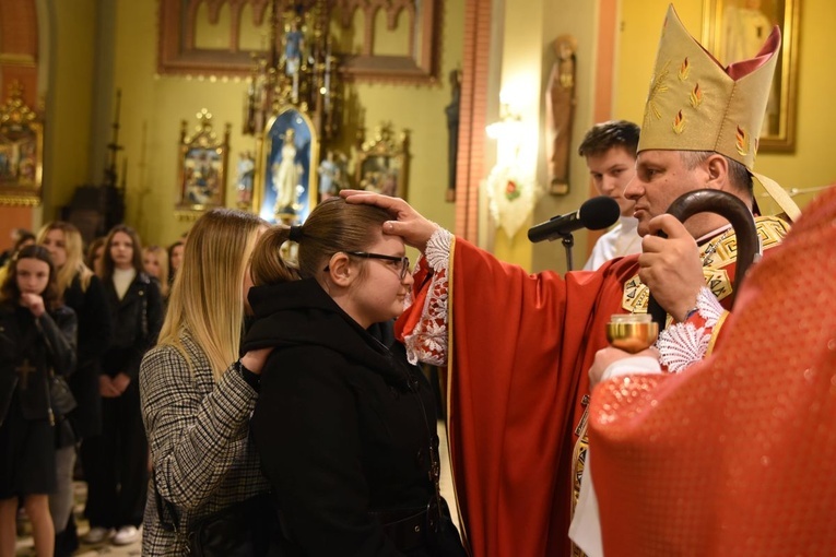 Bierzmowanie w parafii św. Rodziny w Tarnowie