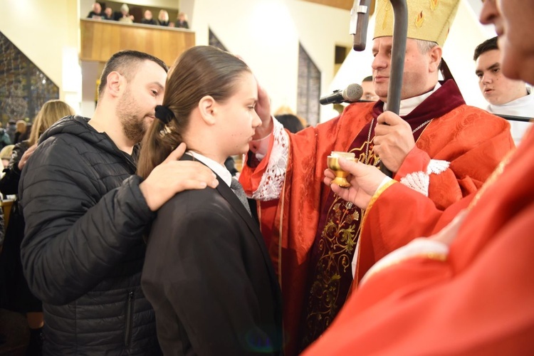 Bierzmowanie w parafii Miłosierdzia Bożego w Tarnowie