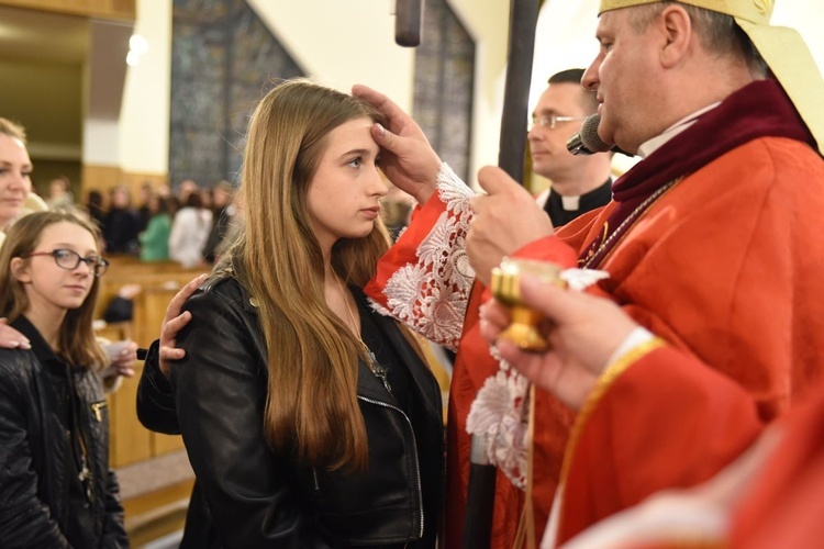 Bierzmowanie w parafii Miłosierdzia Bożego w Tarnowie