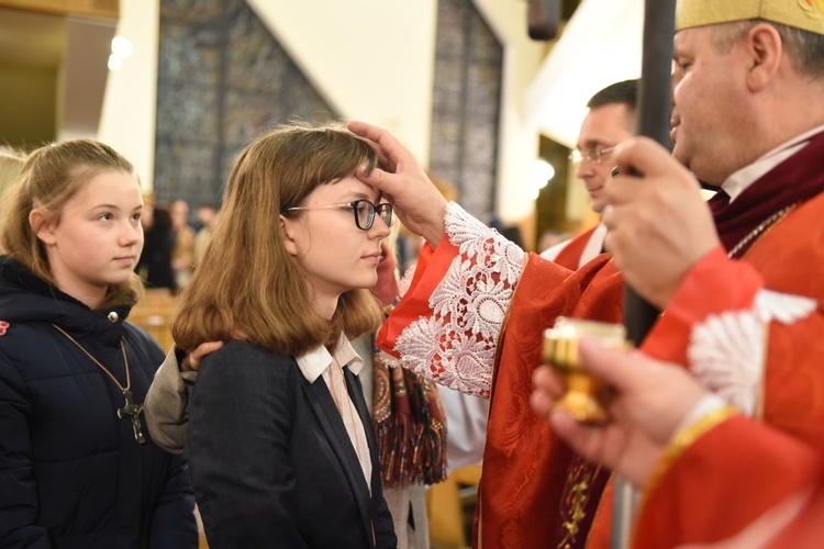 Bierzmowanie w parafii Miłosierdzia Bożego w Tarnowie