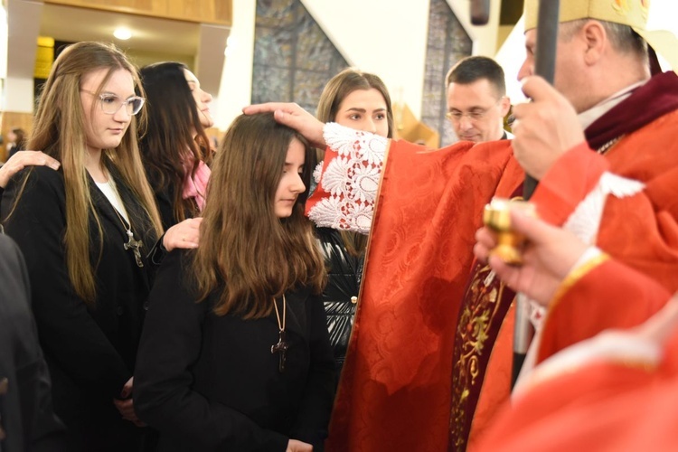 Bierzmowanie w parafii Miłosierdzia Bożego w Tarnowie