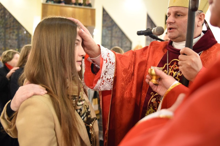 Bierzmowanie w parafii Miłosierdzia Bożego w Tarnowie