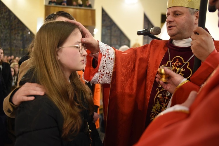 Bierzmowanie w parafii Miłosierdzia Bożego w Tarnowie