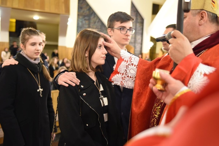 Bierzmowanie w parafii Miłosierdzia Bożego w Tarnowie