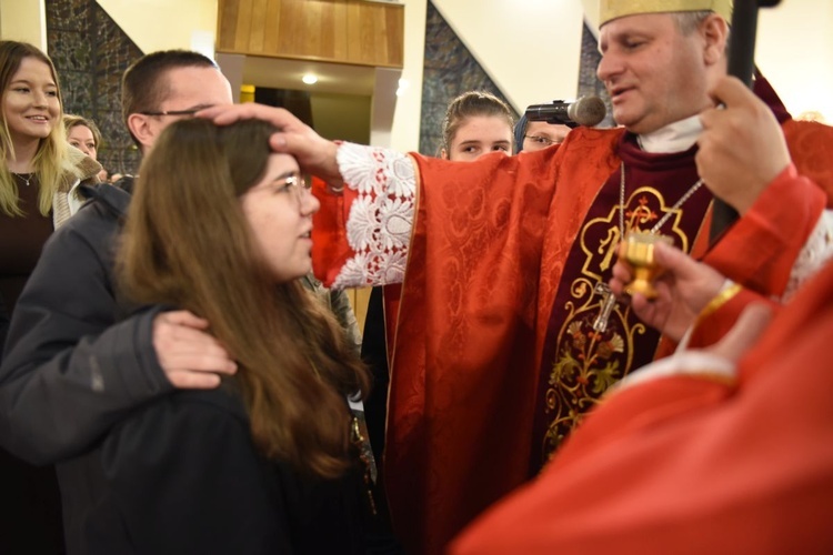 Bierzmowanie w parafii Miłosierdzia Bożego w Tarnowie