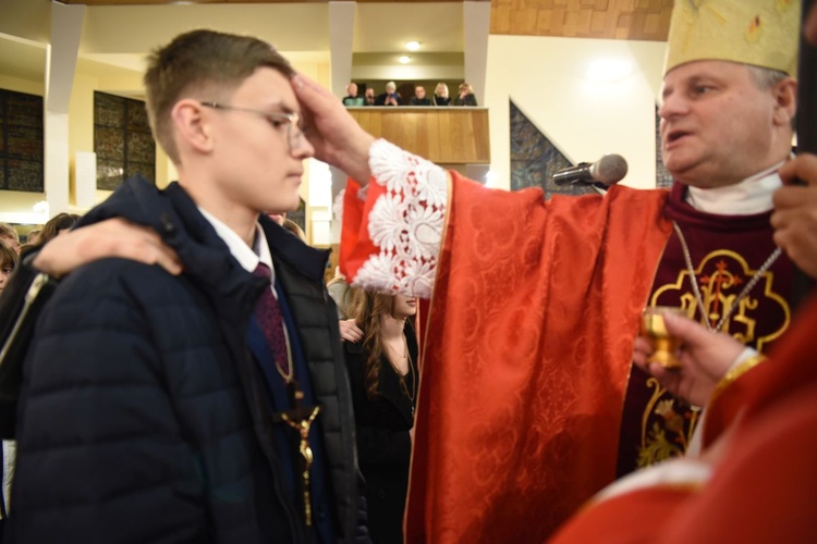 Bierzmowanie w parafii Miłosierdzia Bożego w Tarnowie