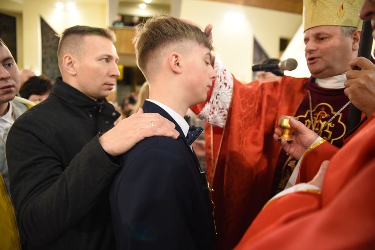 Bierzmowanie w parafii Miłosierdzia Bożego w Tarnowie