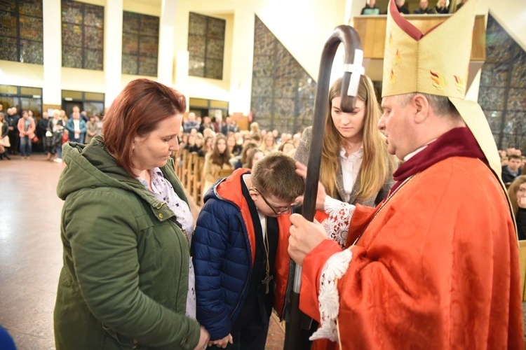 Bierzmowanie w parafii Miłosierdzia Bożego w Tarnowie