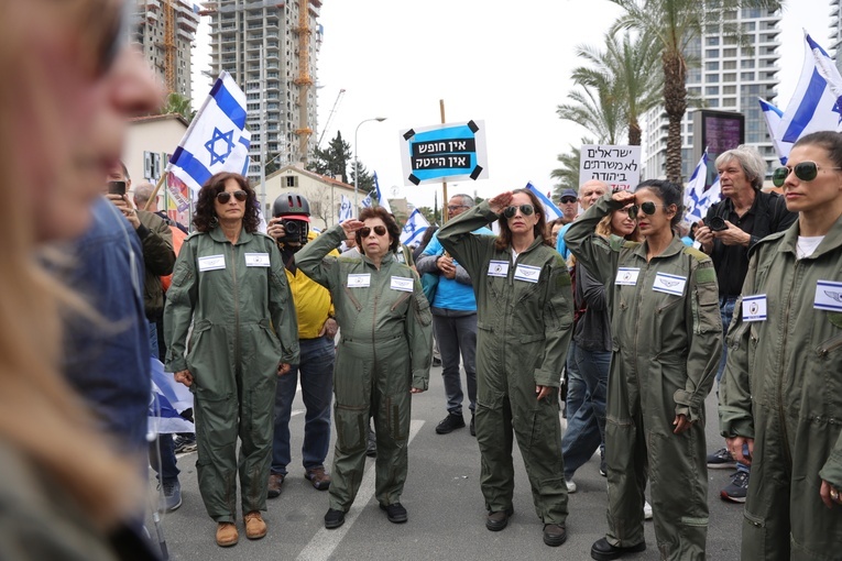 Izrael: Rozpoczął się "dzień paraliżu"
