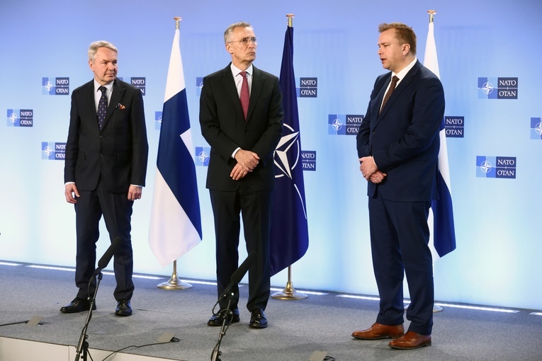 Finlandia: Prezydent zatwierdził akt przystąpienia kraju do NATO