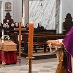 Bardo. Pogrzeb s. Benedykty Gertrudy Kamińskiej