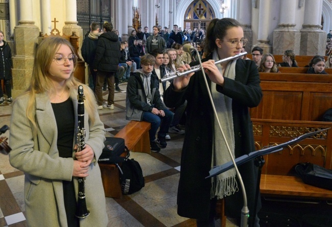 Drugi dzień rekolekcji dla młodych