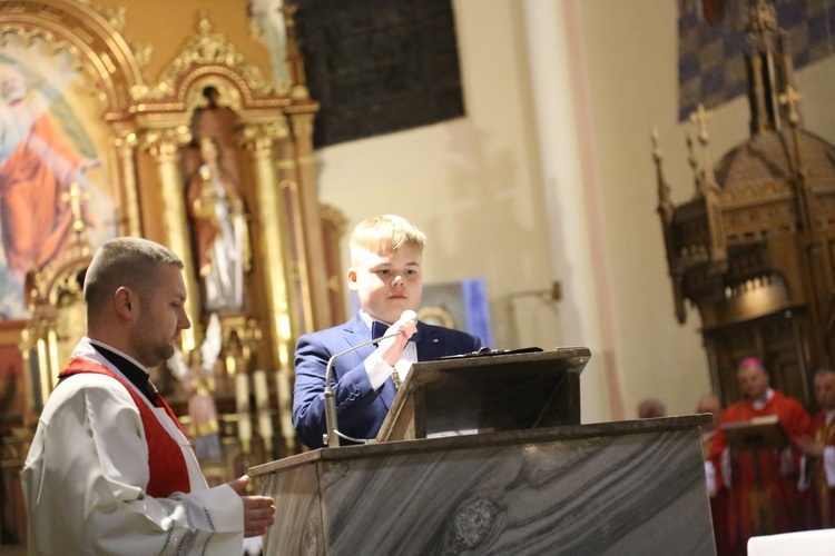 Bierzmowanie w Porąbce Uszewskiej