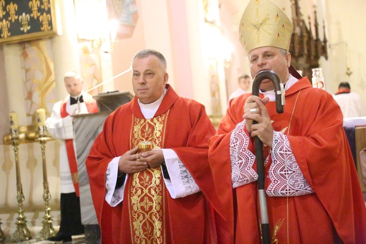 Bierzmowanie w Porąbce Uszewskiej