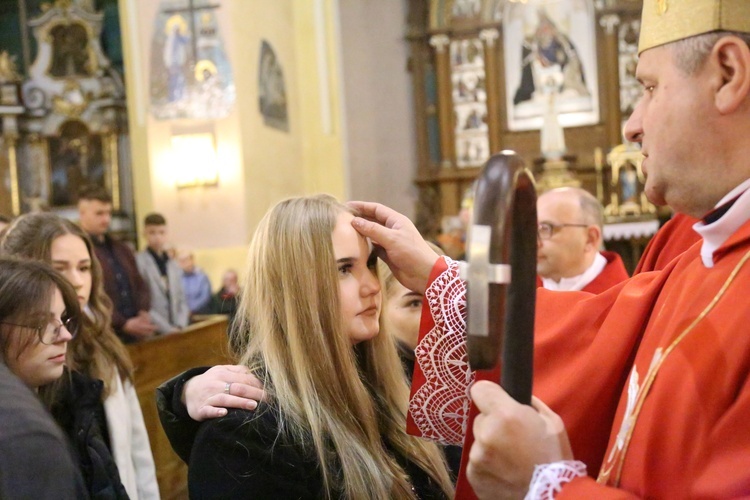Bierzmowanie w Porąbce Uszewskiej