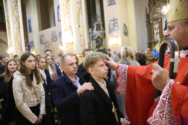 Bierzmowanie w Porąbce Uszewskiej