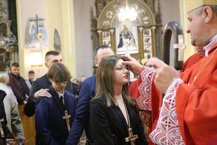 Bierzmowanie w Porąbce Uszewskiej